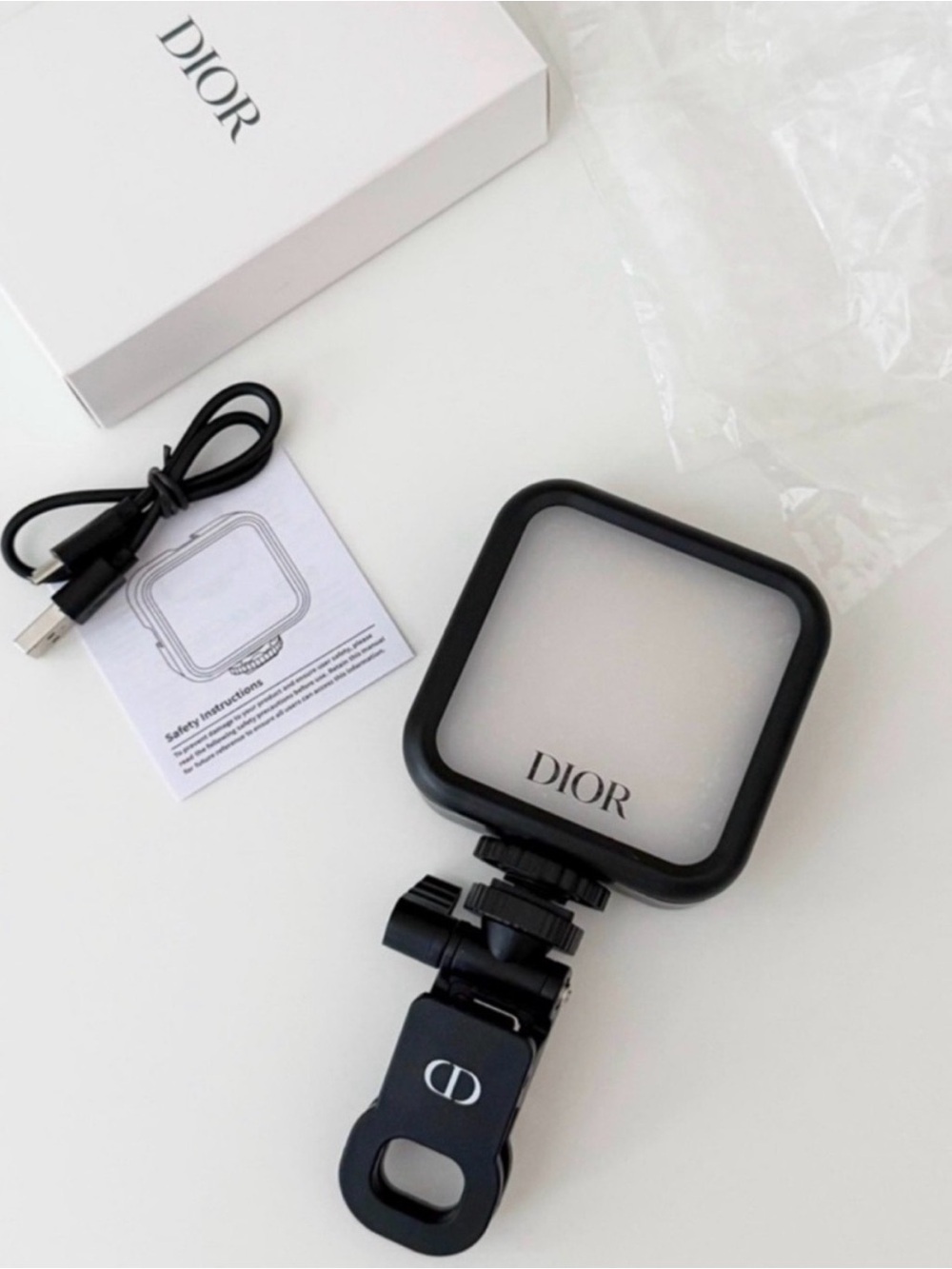 Dior Black Portable Square LED Video Light